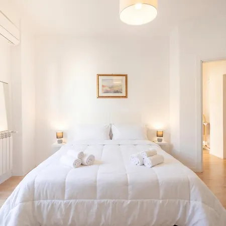 Bari Home